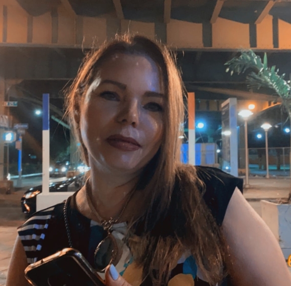 Meet your Posher, Tania - Picture 1 of 1